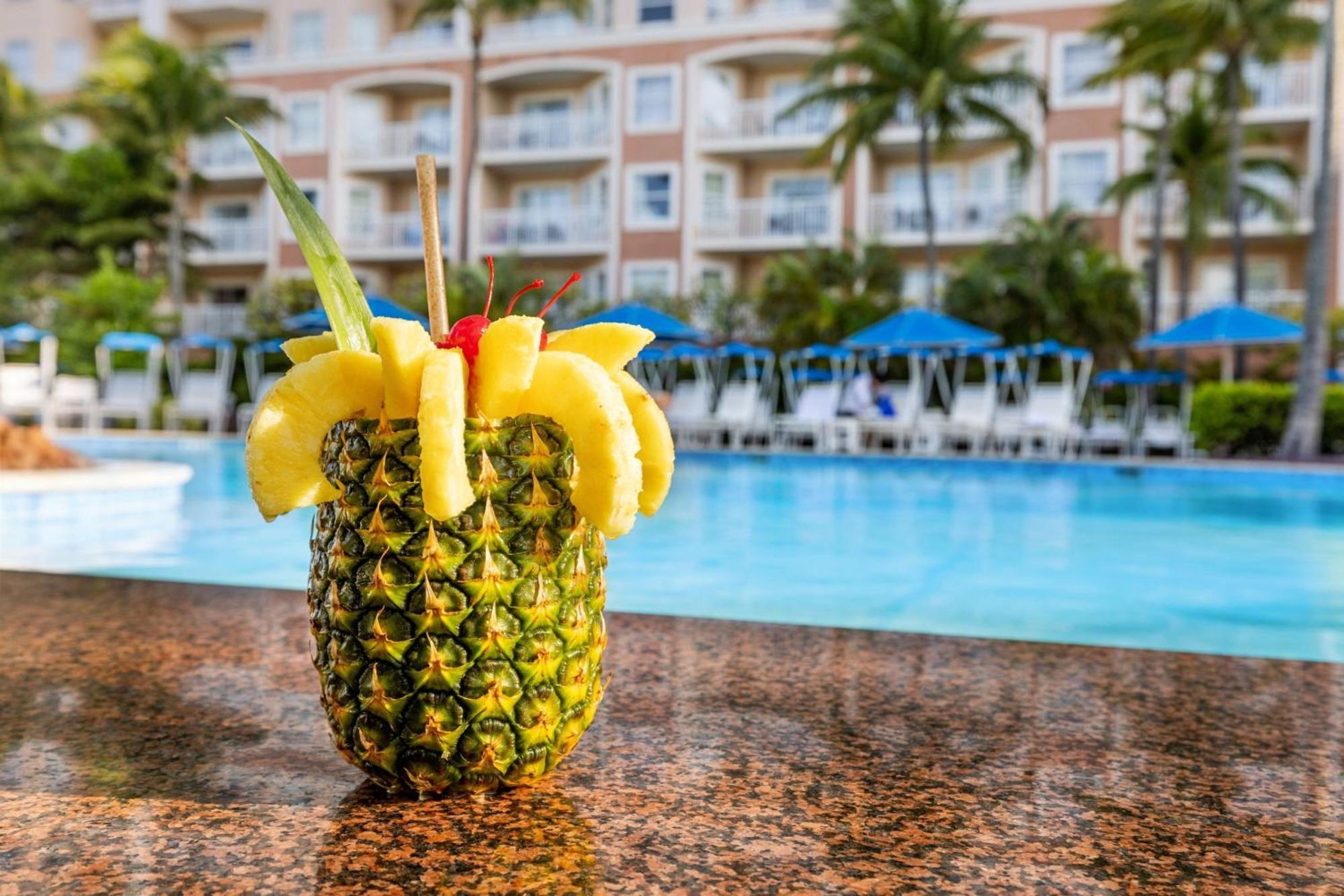 Marriott'S Aruba Surf Club Hotel Palm Beach Exterior photo