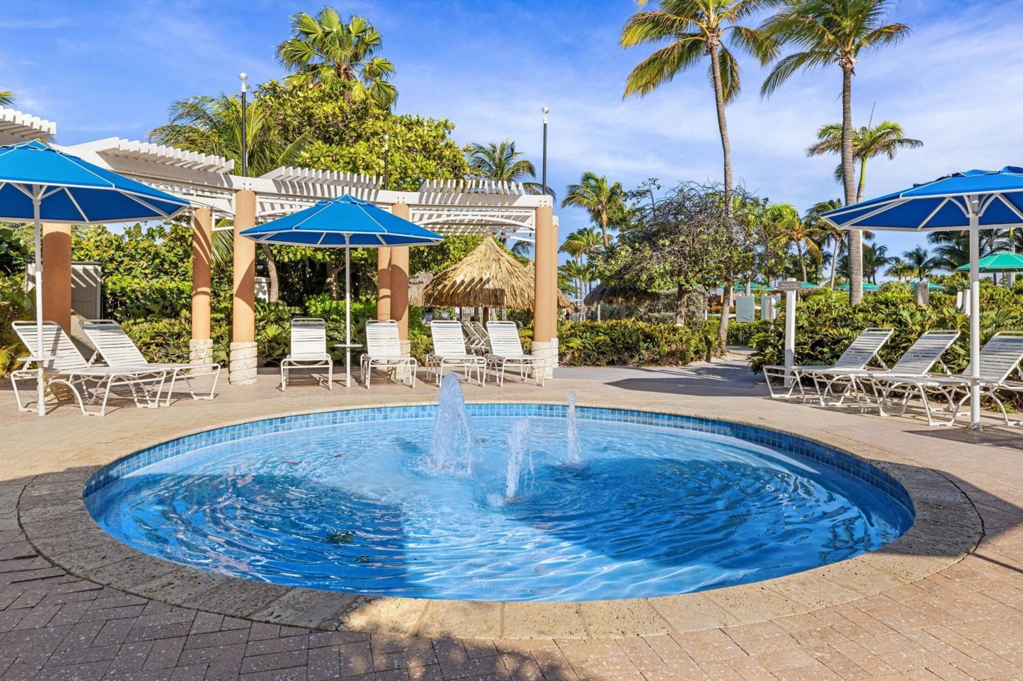 Marriott'S Aruba Surf Club Hotel Palm Beach Exterior photo