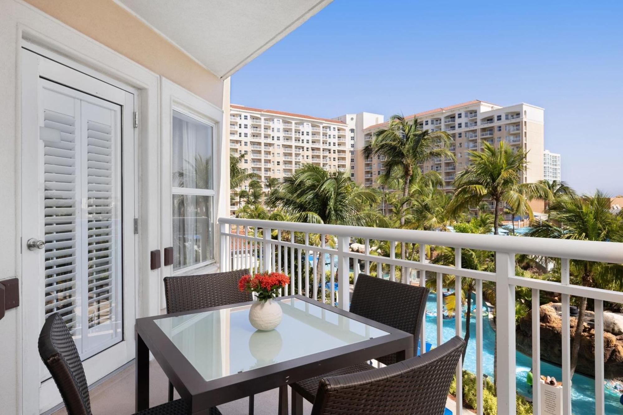 Marriott'S Aruba Surf Club Hotel Palm Beach Exterior photo
